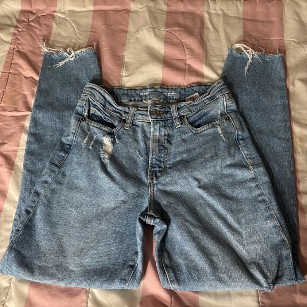 Old Navy Women's Distressed Blue Jeans